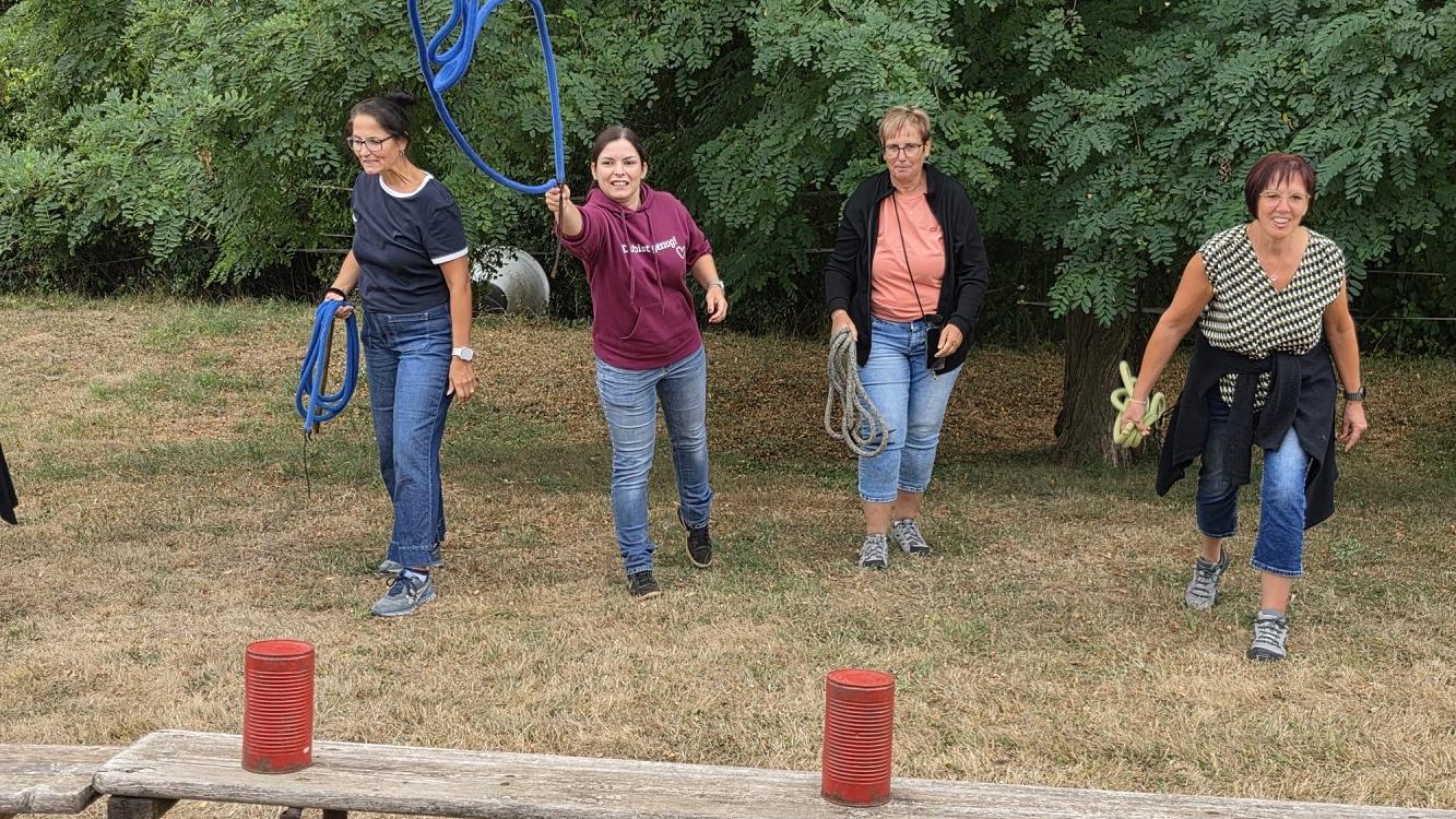 Das Team verbrachte gemeinsam wertvolle Stunden auf der Stone Hill Ranch