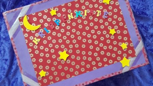 Die Krippenkiste fördert die Kinder spielerisch in verschiedenen Bereichen.