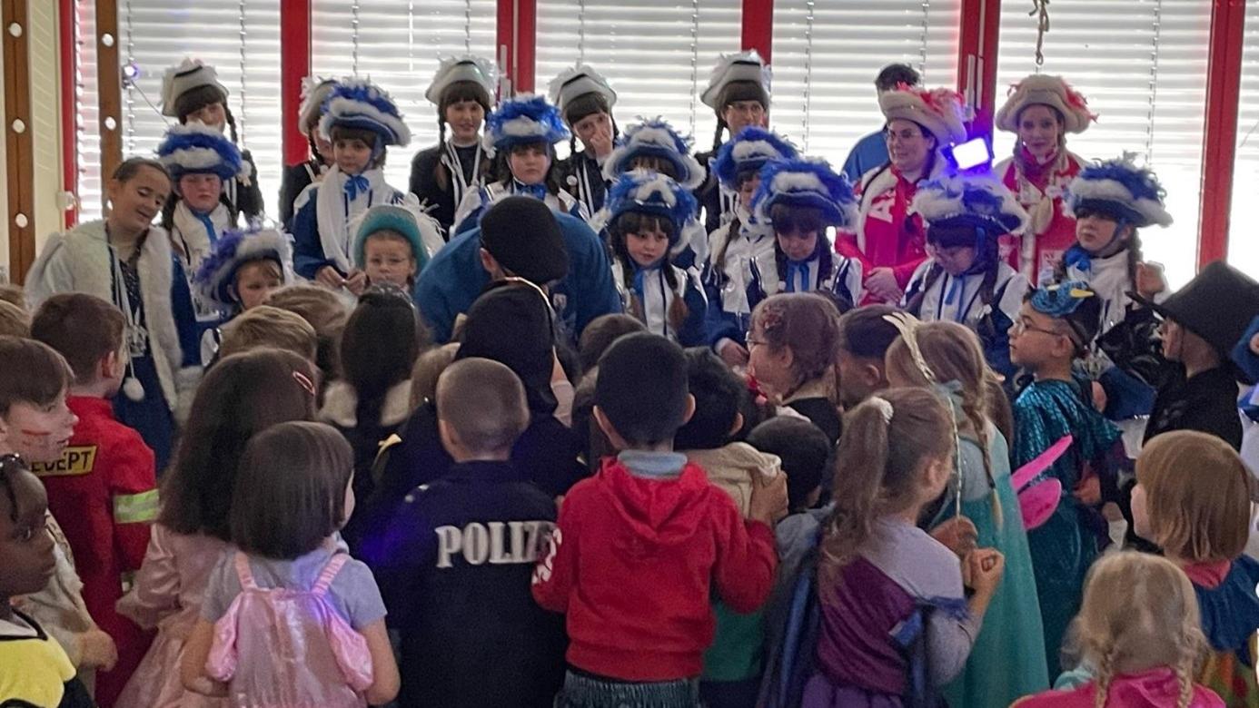 Besuch der Faasendbozen aus Nalbach