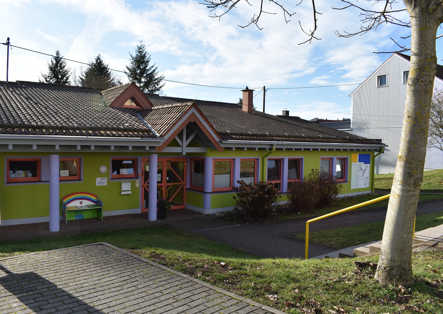 Kita Regenbogen Oberkirchen Außenansicht